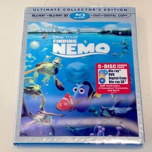Disney Finding Nemo Ultimate Collector’s Edition 5 Disc Combo Pack